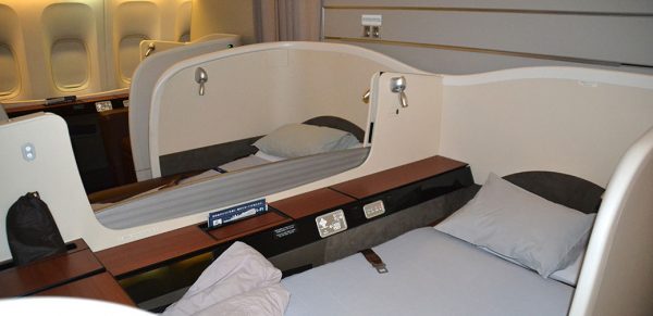 Japan Airlines 777-300ER In First Class Review