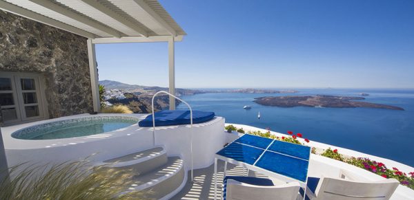 Review Of The Iconic Santorini, A Boutique Cave Hotel