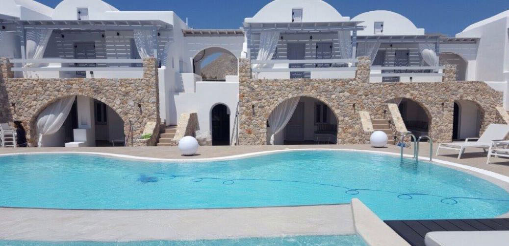 Review Of The Beachside Orabel Suites In Santorini