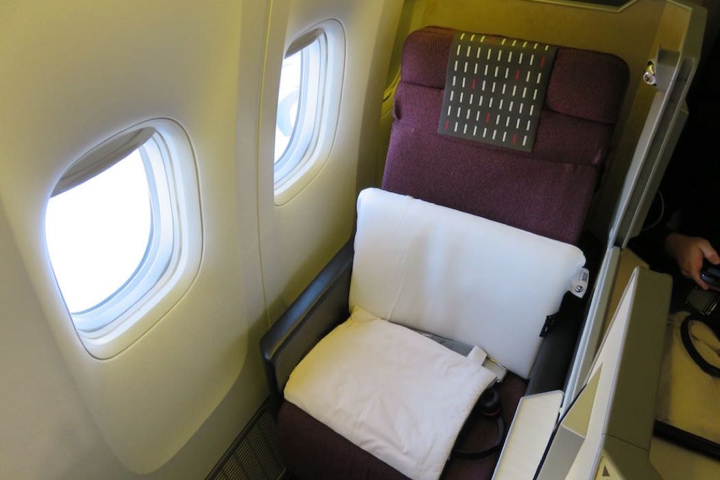 Review Of Japan Airlines B777 Business Class London to Tokyo