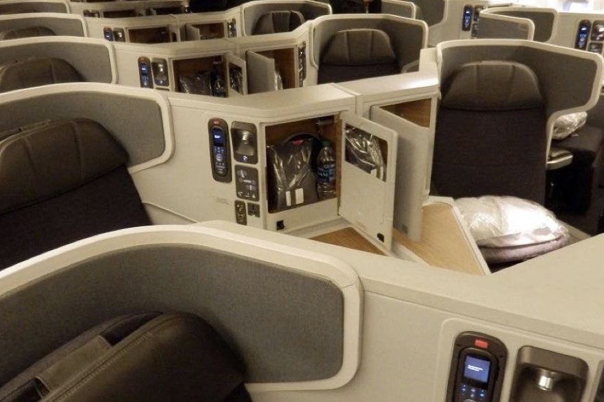 American Airlines B777-300ER Business Class Review