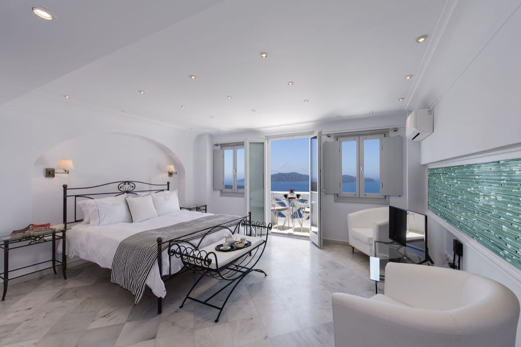 Athina Luxury Suites Review, Santorini