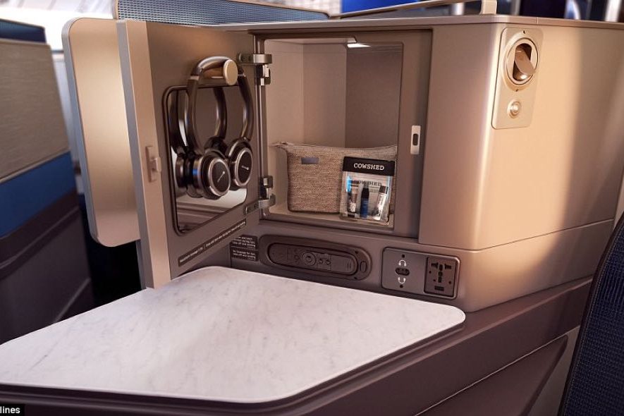 United Polaris Business Class Seat Review