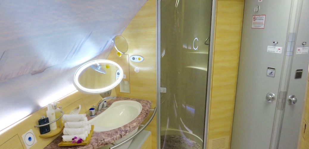 Picture Review Of Emirates A380 First Class Shower Suite