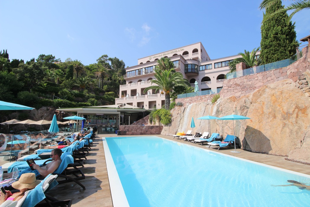 Tiara Miramar Beach Hotel And Spa