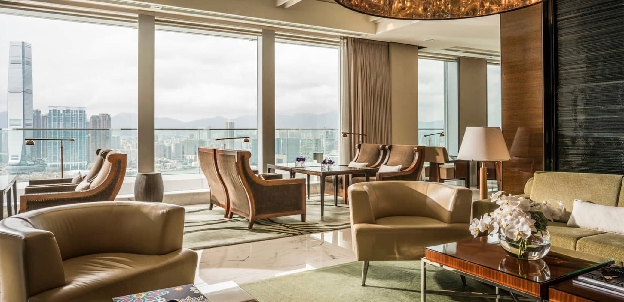 Review: Four Seasons Hong Kong Executive Club Lounge