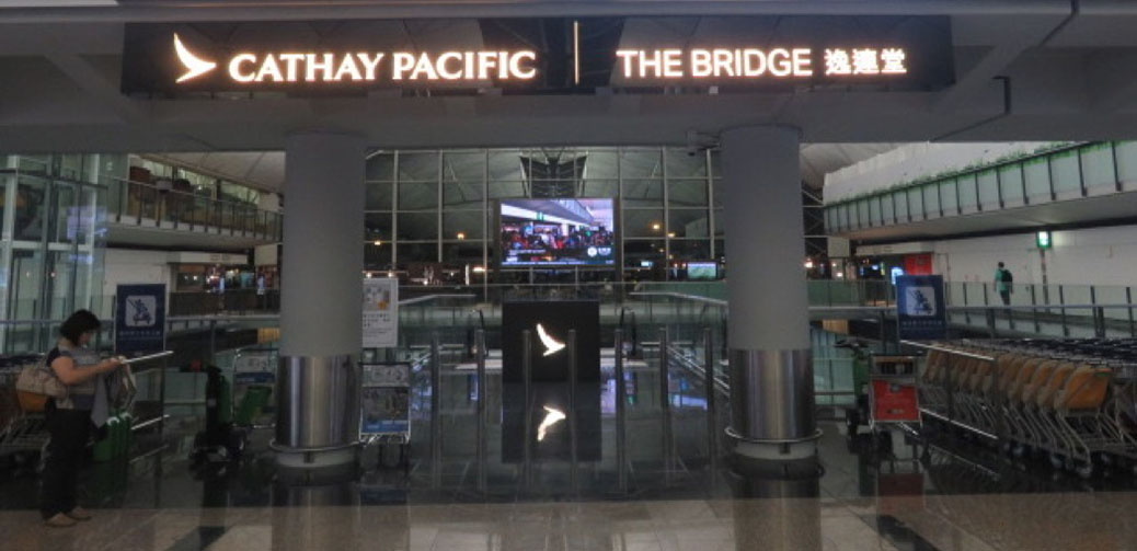 Review: Cathay Pacific The Bridge Lounge At Hong Kong Airport