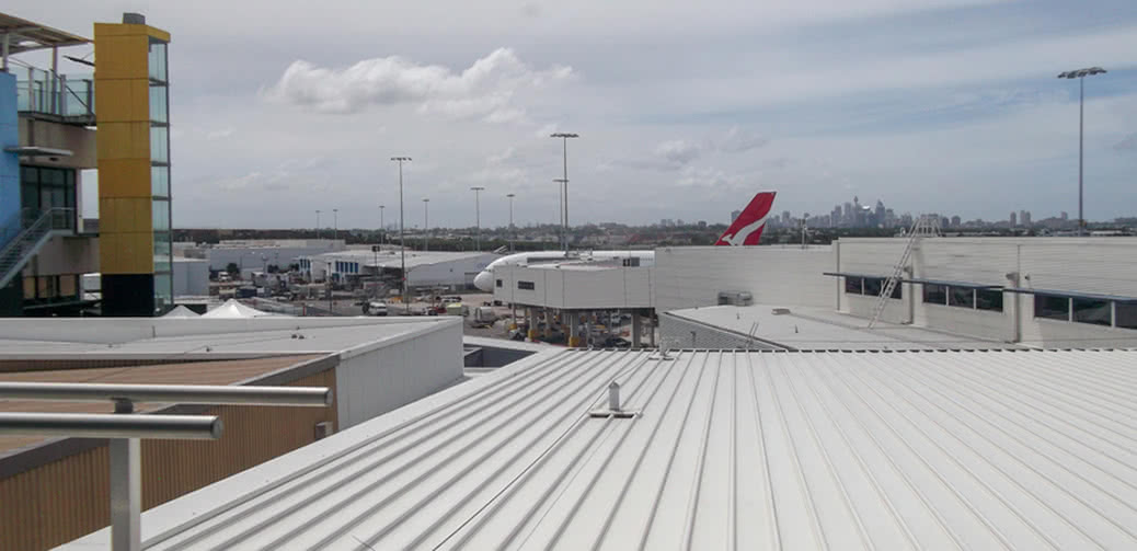 Sydney Airport Lounge Review: Qantas International Business Lounge