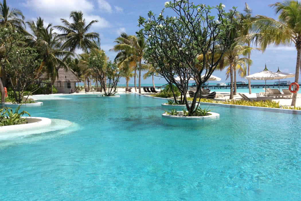 Hotel Review: Kanuhura, Maldives