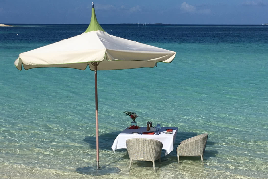Hotel Review: Kanuhura, Maldives