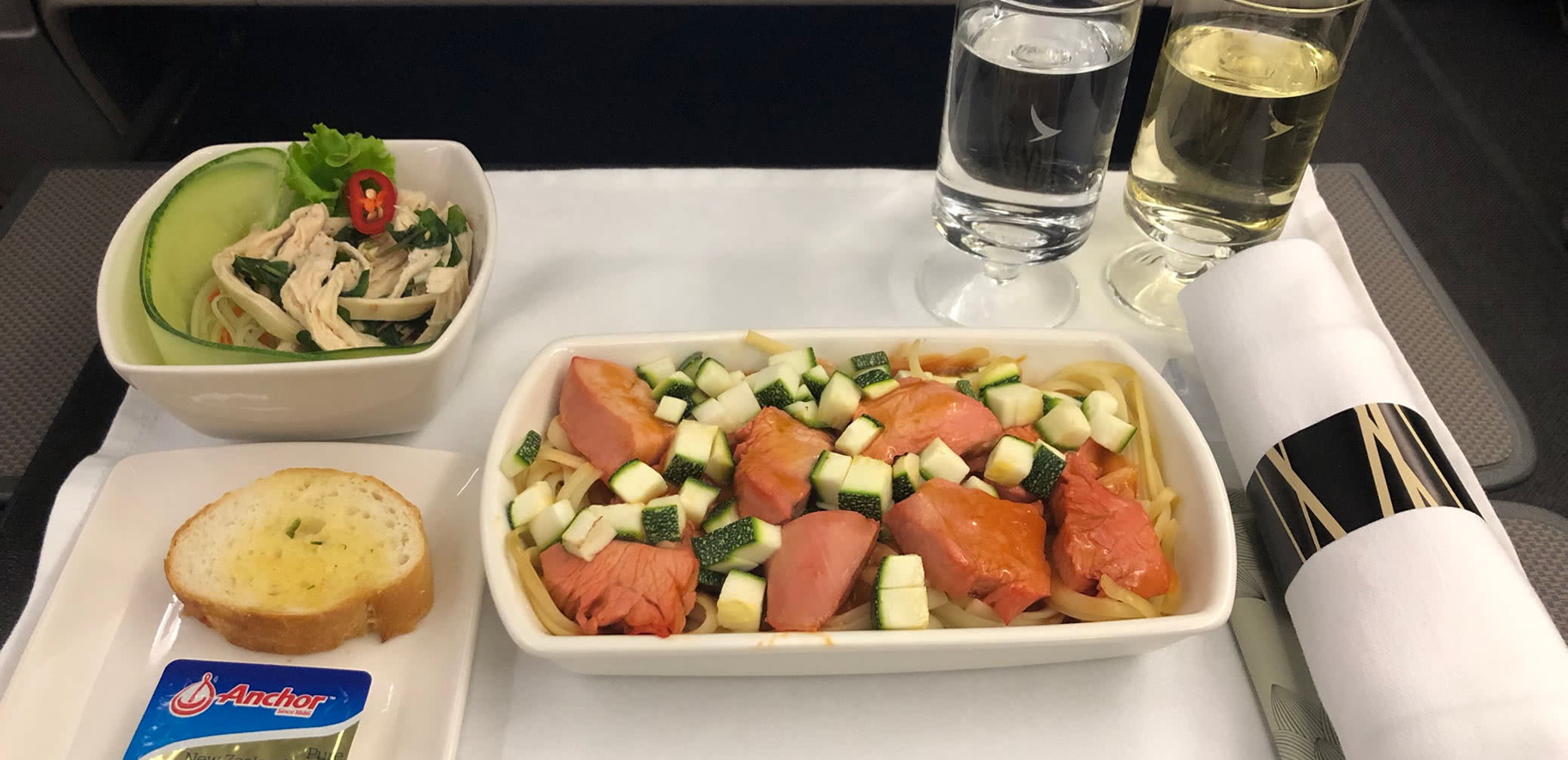 Cathay Dragon Business Class Review Comparison: A320 Vs A321