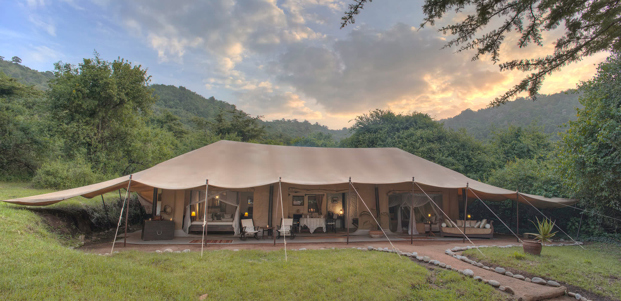 Top 10 Best Luxury Safari Camps In Kenya
