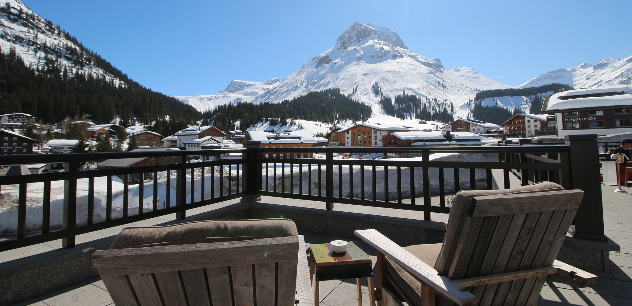 Best Luxury Ski in Ski Out hotels In North America