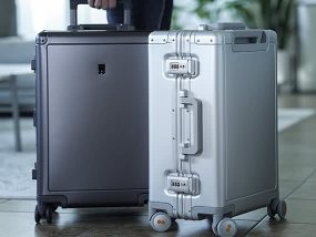 LEVEL8 Gibraltar Full Aluminum Carry-On Luggage 20'' (USA only)