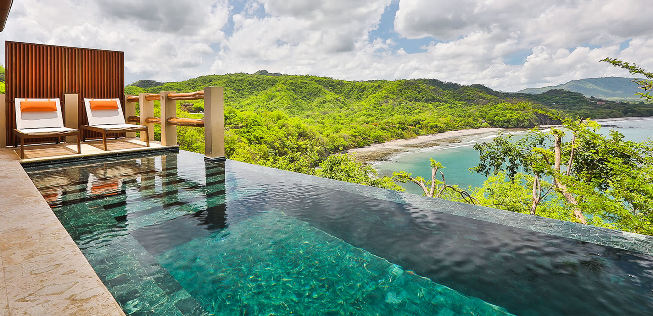 Top 5 Best Private Luxury Villa Escapes in Costa Rica