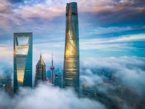 1 Night In The Clouds At J Hotel Shanghai Tower