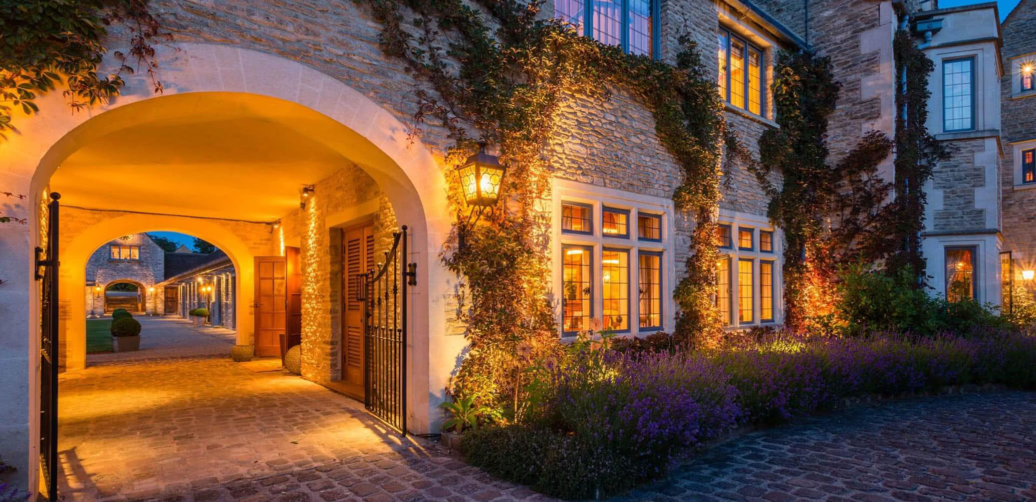 Top 5 Best Luxury Hotels and B&B’s In The Cotswolds