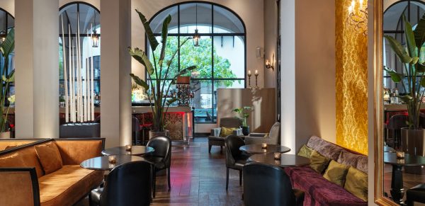 Review: The Dominican, Brussels