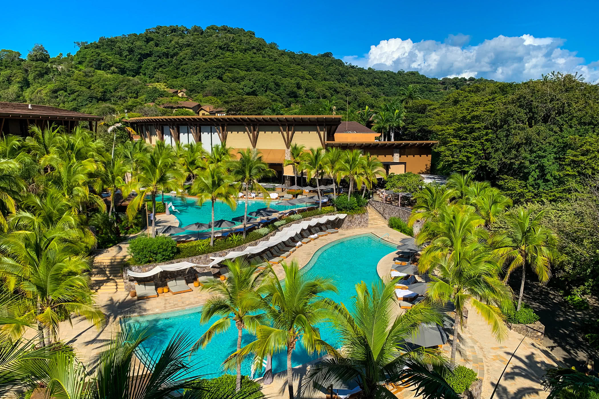 Four Seasons Costa Rica hotel pool