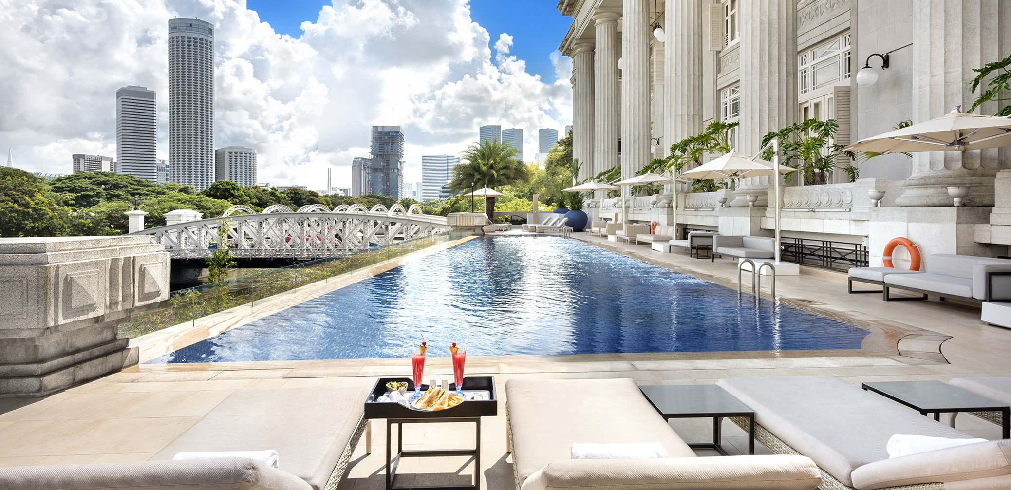 Review: The Fullerton Hotel Singapore