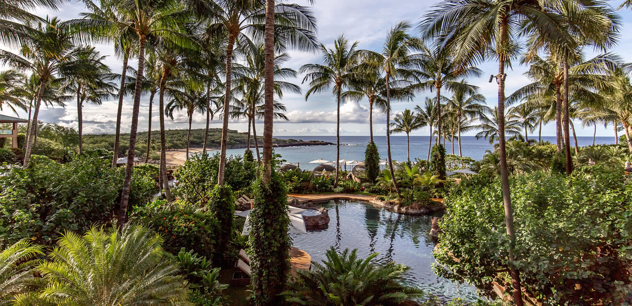 four-seasons-private-jet-tour-of-hawaii