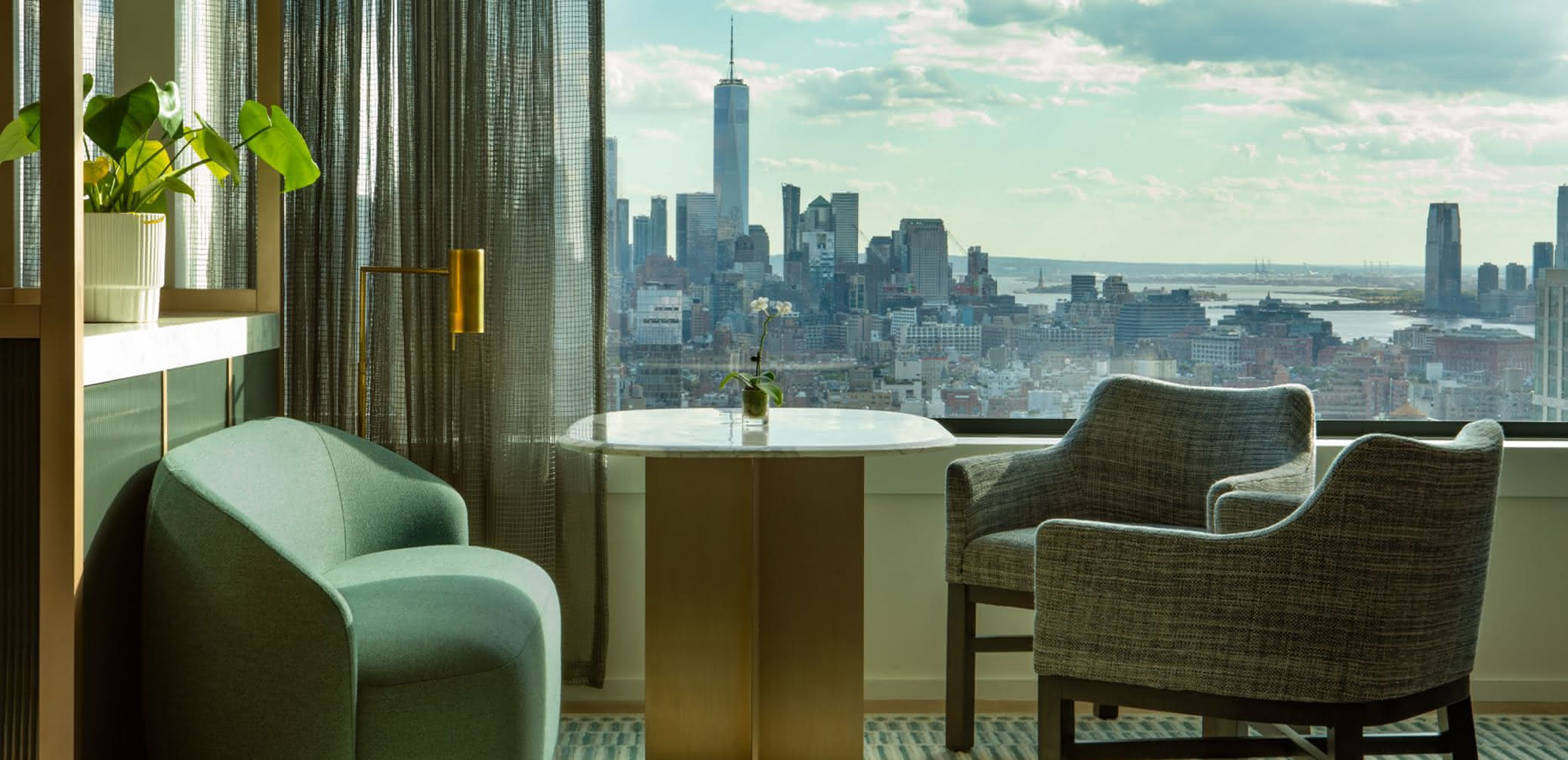 Review: Club Lounge At The Ritz-Carlton New York, Nomad