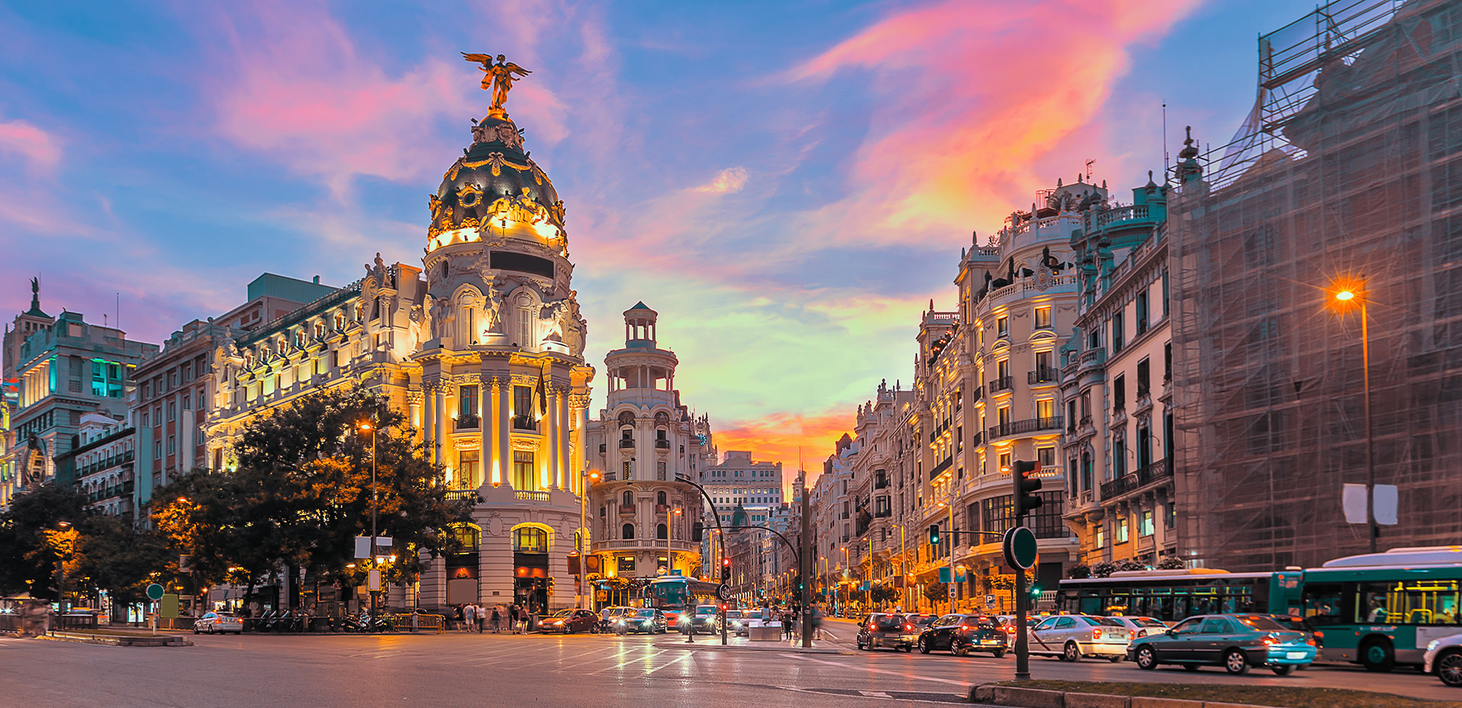 Bid On 2 Nights With Club Lounge Access In A 5-Star Hotel In Madrid