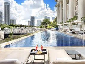 1 Night Of Five-Star Luxury In The Heart Of Singapore