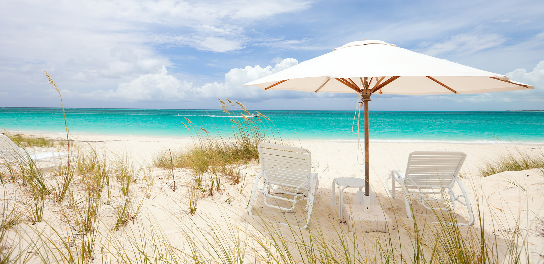 Best Luxury Hotel On Turks & Caicos: Amanyara Vs. Parrot Cay